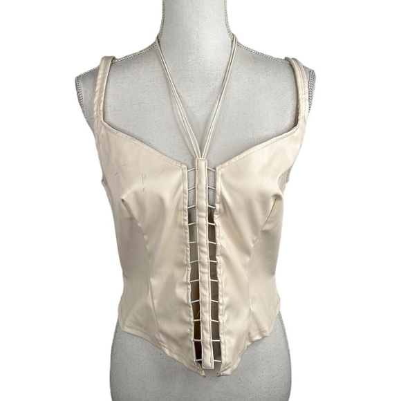 Pretty Little Thing Cream Caged Back Zipper Sleeveless Top Size L New with tags - Picture 1 of 8